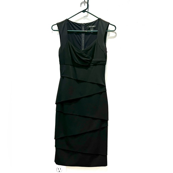 WHITE HOUSE BLACK MARKET DRESS - Picture 1 of 5